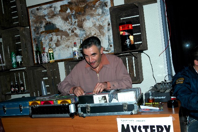 min 2006 03 04 phisa fifties 143